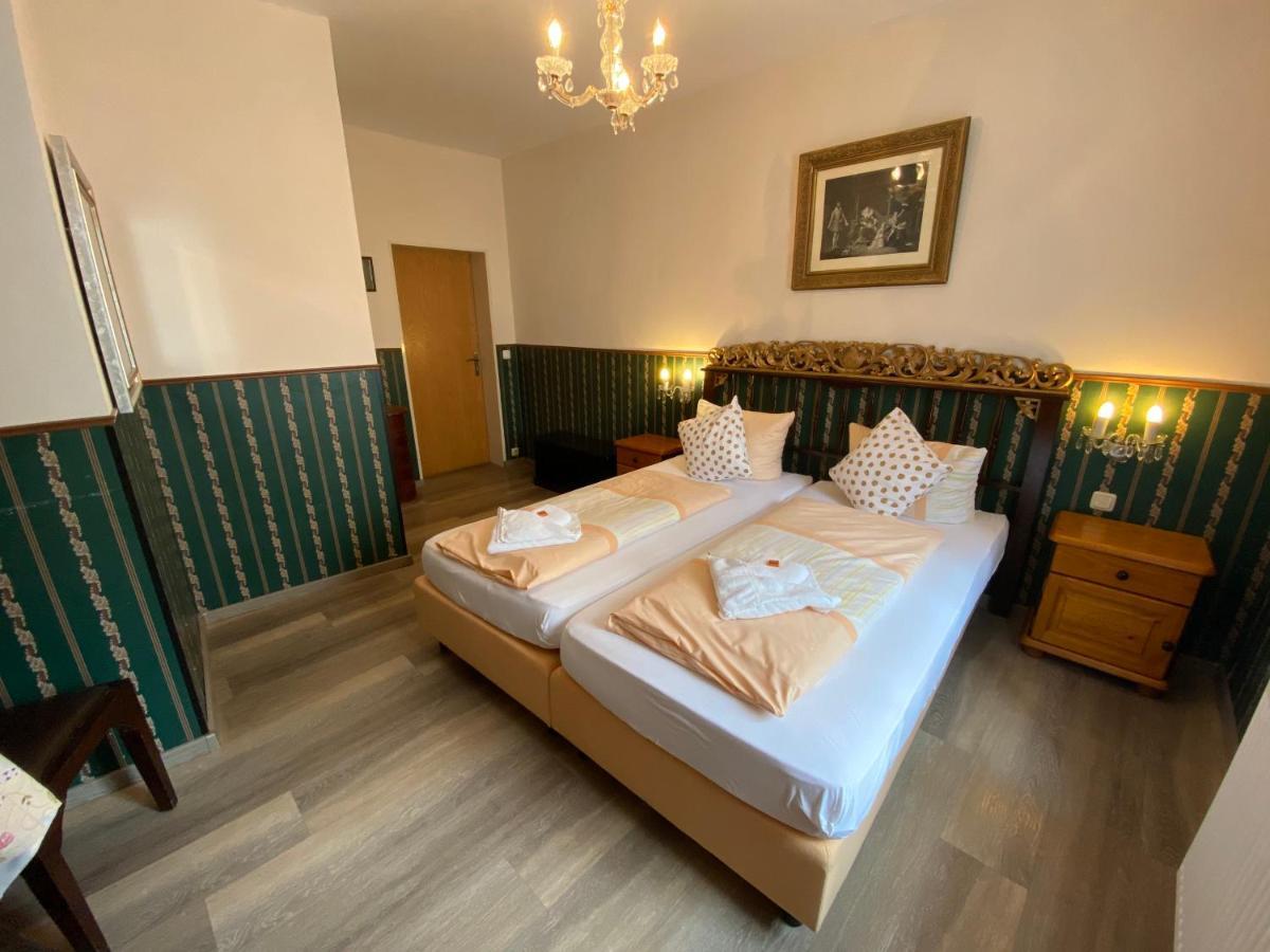 Kreuzerhof Hotel Garni Rothenburg ob der Tauber Ngoại thất bức ảnh